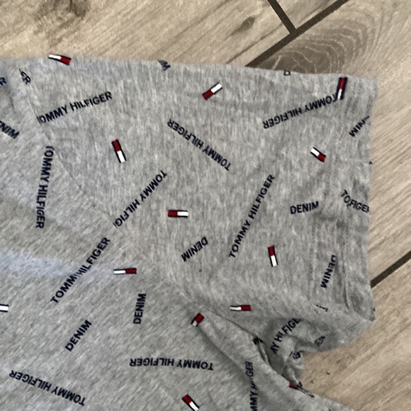 Tommy Hilfiger T- shirt - Picture 5 of 5